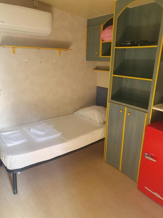 Camping No Stress Hotel โกโม ภายนอก รูปภาพ